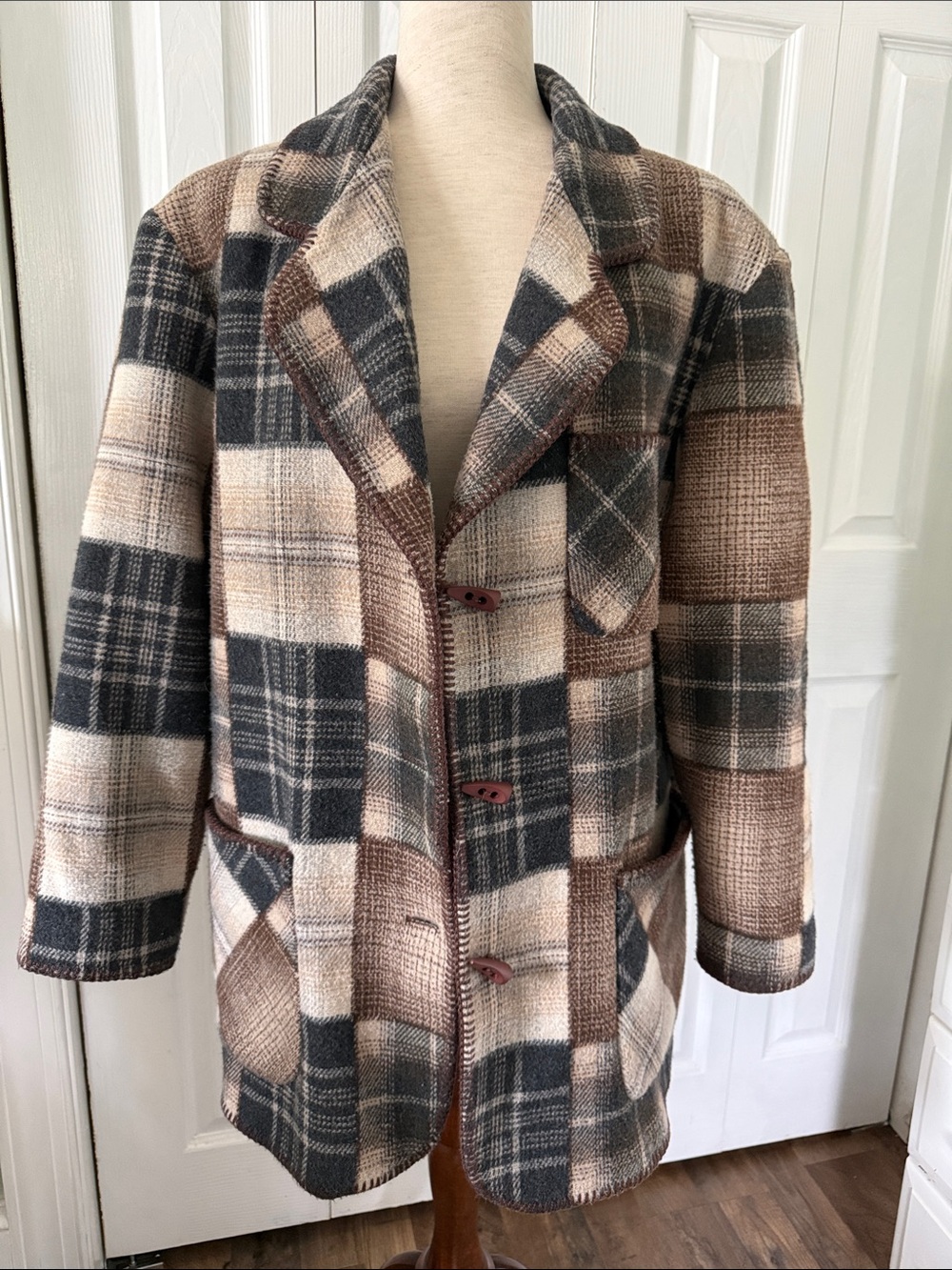Vintage JL Colebrook Plaid Wool-Blend Brown & Cream Pea Coat Sz XL